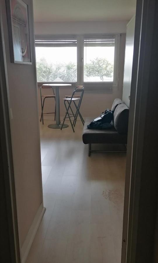 Apartment Grand Canal St Martin Paris